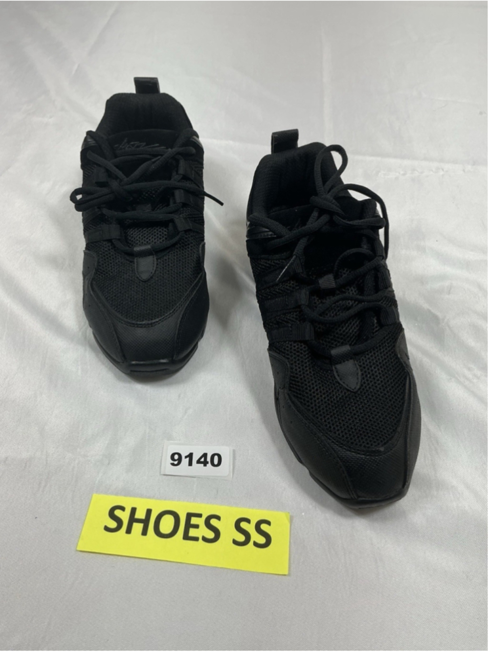 Womans New Skazz By Sansha Magnet Lace Up Sneakers Size 10 M Black
